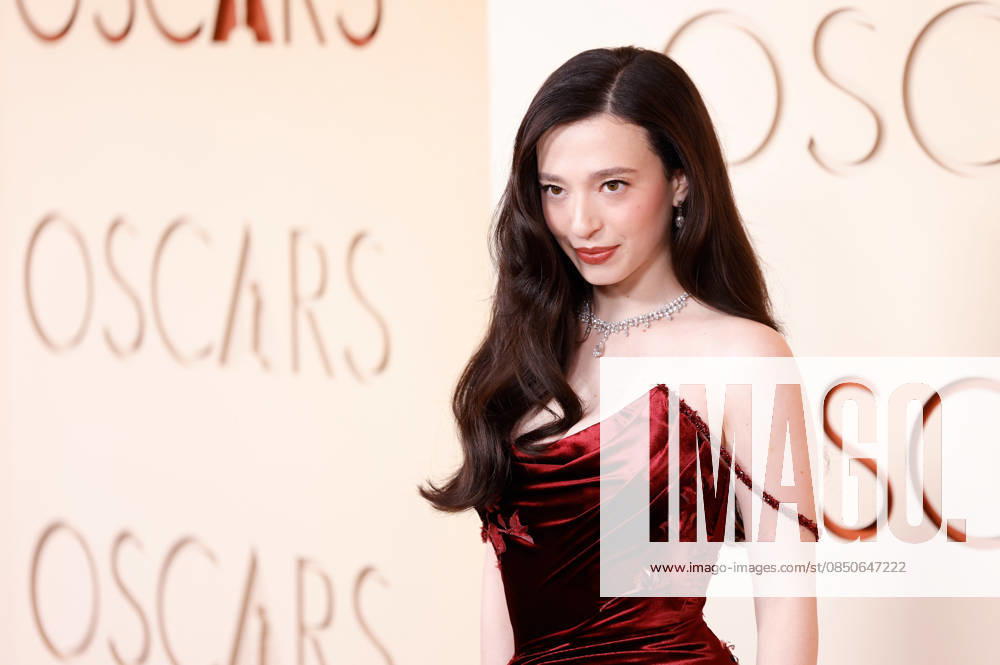 Mikey Madison attends the 98th Oscars on the red carpet for the 98th annual Academy Awards in the Hollywood section of Los Angeles on Sunday, March 15, 2026. Conan O Brien will host the Oscars for the second consecutive year. LAP20260315658 JOHNxANGELILLO