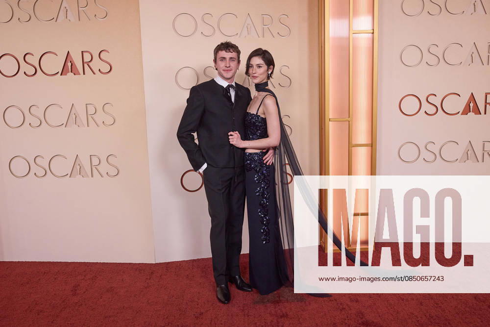 98th Oscars, Academy Awards Paul Mescal and Gracie Abrams arrive on the red carpet of the 98th Oscars at the Dolby Theatre at Ovation Hollywood on Sunday, March 15, 2026., Credit:Etienne Laurent The Academy Avalon United States of America, CA, Hollywood, Dolby Theater