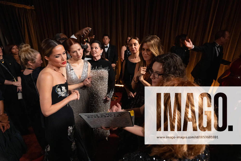 Rose Byrne, Ellie Kemper, Melissa McCarthy, Maya Rudolph, and Kristen Wiig backstage during the live 98th OscarsÂ® at the Dolby Theatre at Ovation Hollywood in Los Angeles, CA, on Sunday, March 15, 2026. Los Angeles CA USA 350081329PLX