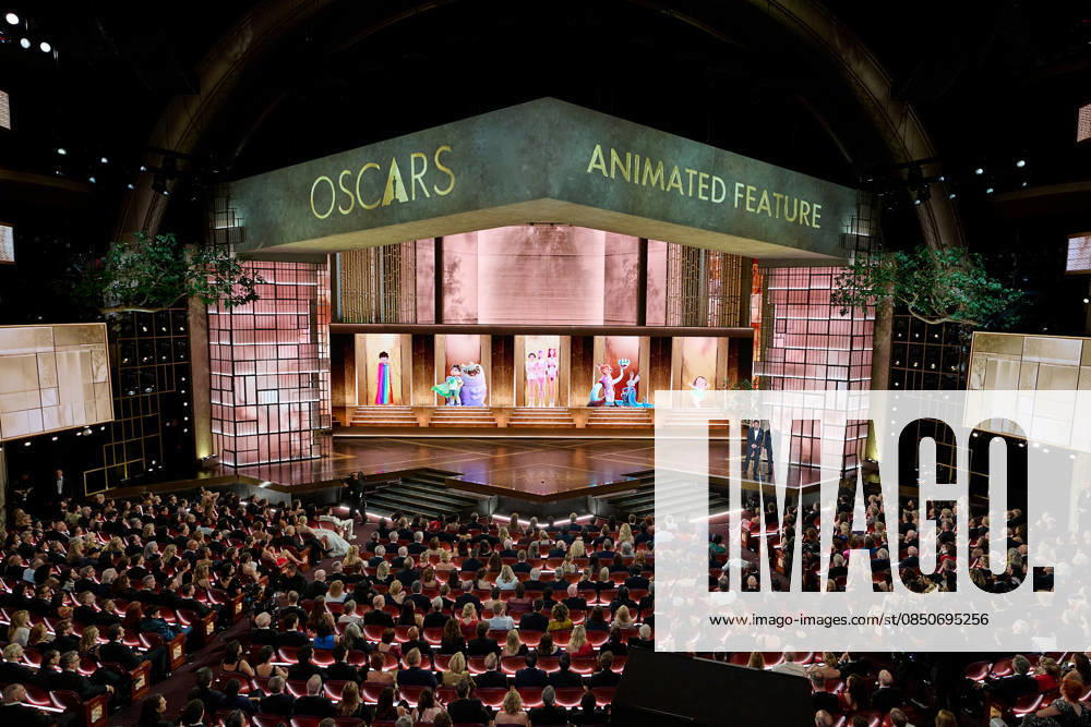 98th Oscars, Academy Awards Will Arnett and Channing Tatum present the Oscar for Animated Short Film to Maciek Szczerbowski and Chris Lavis during the 98th Oscars at the Dolby Theatre at Ovation Hollywood on Sunday, March 15, 2026., Credit:Richard Harbaugh Bill Barnes The Academy Avalon United States of America, CA, Hollywood, Dolby Theater