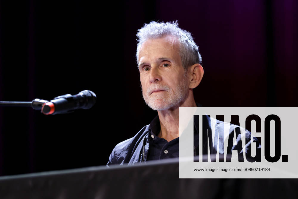 Schauspieler Ulrich Matthes in der Veranstaltung Supertypen! im Rahmen der Lit.Cologne 2026 im Theater am Tanzbrunnen. Köln, 15.03.2026 NRW Deutschland