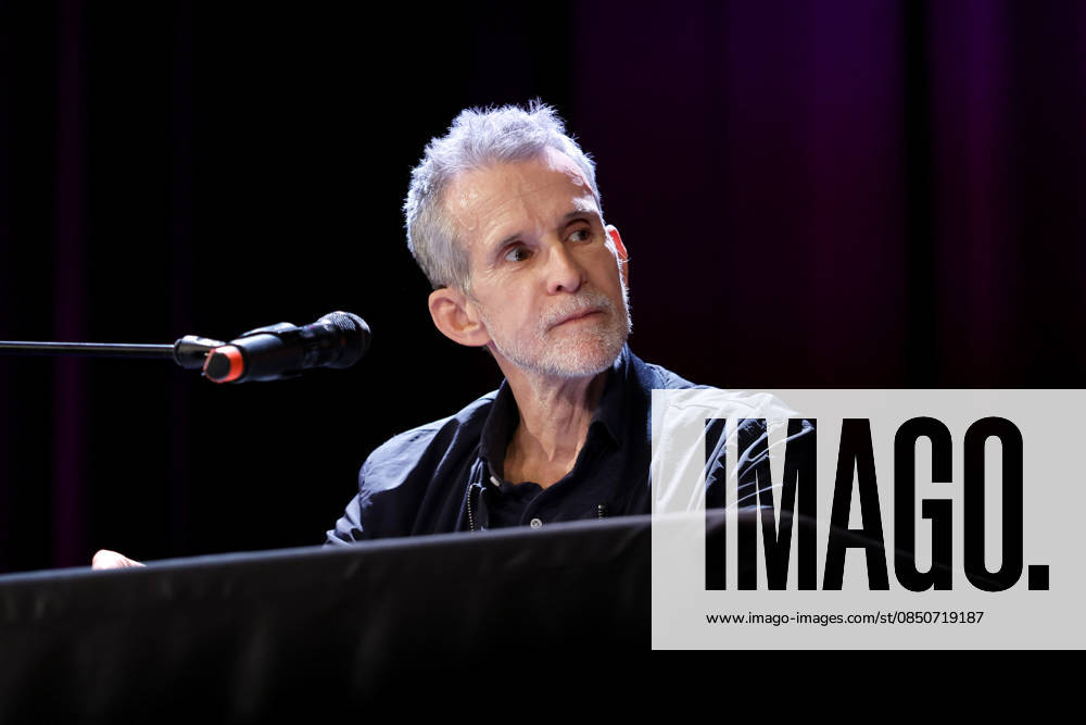 Schauspieler Ulrich Matthes in der Veranstaltung Supertypen! im Rahmen der Lit.Cologne 2026 im Theater am Tanzbrunnen. Köln, 15.03.2026 NRW Deutschland