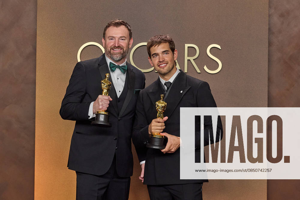 Jack Piatt and Sam A. Davis pose backstage with the Oscar® for Live Action Short Film during the 98th Oscars® at Dolby® Theatre at Ovation Hollywood on Sunday, March 15, 2026. Los Angeles CA USA 350081373PLX