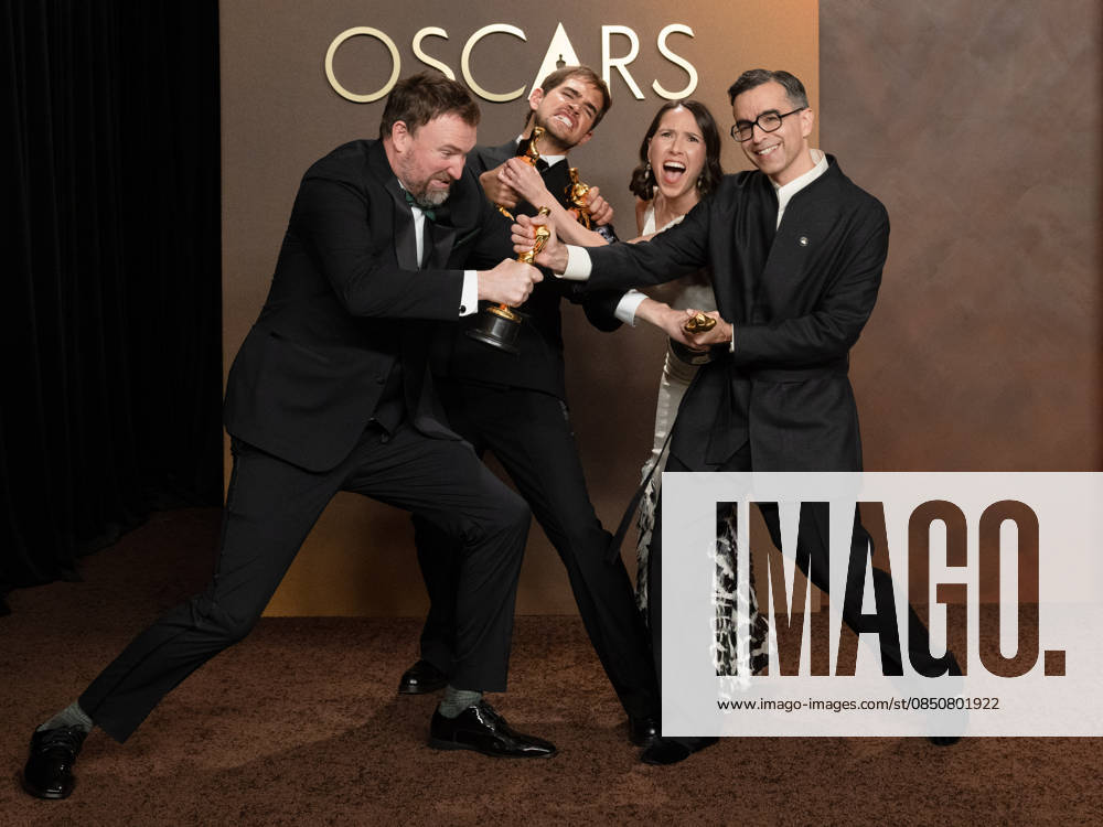 (L-R) JACK PIATT, SAM A. DAVIS, NATALIE MUSTEATA and ALEXANDRE SINGH, winners of the Best Live Action Short Film Award for The Singers and Two People Exchanging Saliva  in the Press Room during the 98th Academy Awards, presented by the Academy of Motion Picture Arts and Sciences (AMPAS), at the Dolby Theatre in Hollywood. Hollywood USA - ZUMAb173 20260315_aap_b173_174