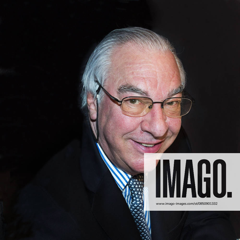 DECOIN Didier (Jury Goncourt 2012) - Date: 20121107 Philippe MATSAS Opale.photo RECORD DATE NOT STATED