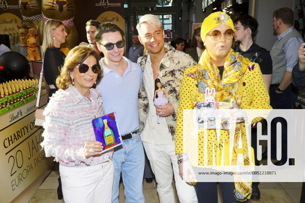 Cntv Claudia Obert, Max Suhr, Julian F.M. Stoeckel , Marcell Damaschke. zu Gast bei der Lind Goldhasen Oster Charity und Feier 20 Jahre Europa Passage Donnerstag 19.03.2026 in Hamburg Hamburg Germany