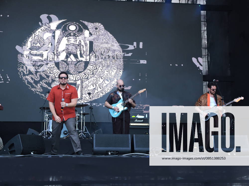 I m going to Lollapalooza. Sao Paulo (SP), 03 22 2026 - Culture Music Shows - The rock band Papangu opens the day on the Flying Fish stage on the last day of Lollapalooza 2026 at the Interlagos racetrack in the south of Sao Paulo, this Sunday, March 22, 2026. (Foto: Leandro Chemalle Thenews2 imago images) I m going to Lollapalooza.