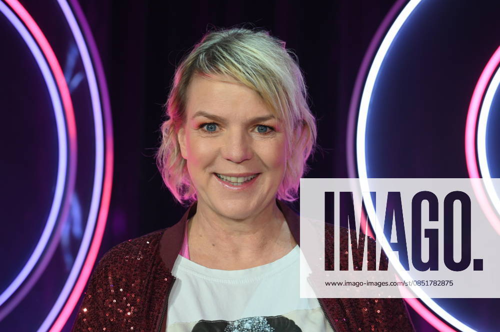 Schauspielerin und Komikerin Mirja Boes zu Gast bei der ARD Show Ladies Night die einzige Comedy- und Kabarettshow mit rein weiblicher Besetzung im deutschsprachigen Fernsehen: