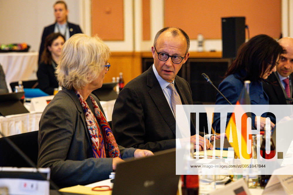 Bundeskanzler Friedrich Merz bei der 56. Ministerpräsidentenkonferenz-Ost im Roten Rathaus, 26.3.2026, Rotes Rathaus, Berlin, Deutschland