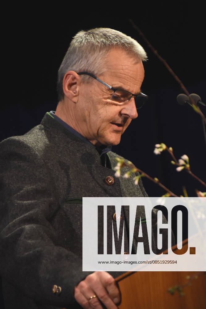 Prof Dr. Rupert Gebhard Direktor Burg Gruenwald Muenchen Gruenwald 26.03.2026 Buergerhaus Roemerschanz Ausstellungs Eroeffnung fuer die Sonderausstellung Karl Valentin und die Alten Rittersleut in der Burg Gruenwald, Zweigmuseum der Archaeologischen Staatssammlung, Foto Muenchen