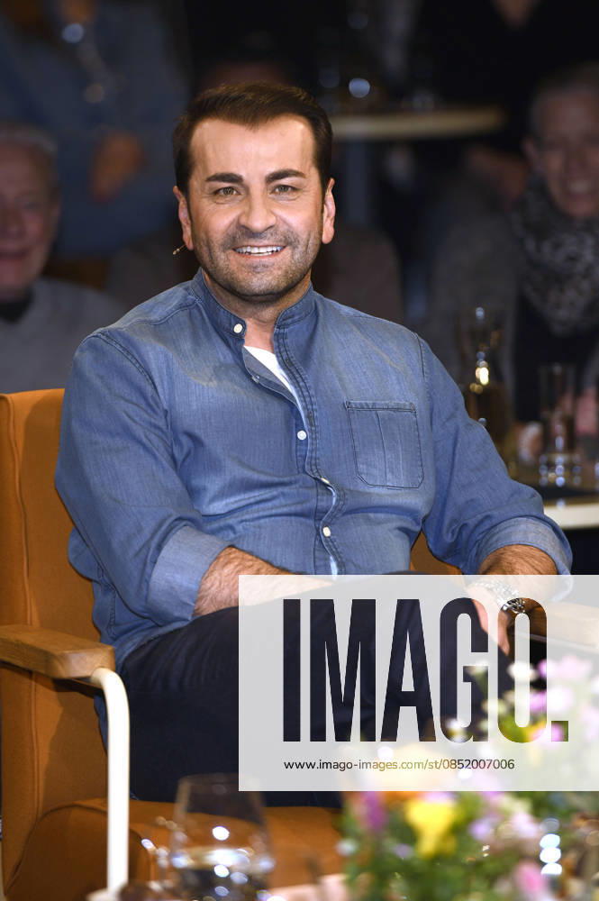 Ali Güngörmüs bei der Aufzeichnung der RB Talkshow 3nach9 im Radio Bremen-Studio. Bremen