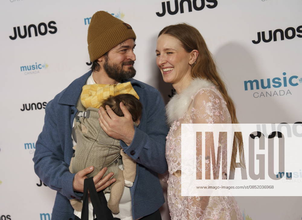 Hamilton, On, CAN: Hayley Gene Penner, right, nominated for Songwriter of the Year (Non-Performer), on the red carpet at the 2026 Juno Awards Gala in Hamilton, Ont. on Saturday, March 28, 2026. Hamilton CAN - ZUMAc35_ 20260328_zaf_c35_146