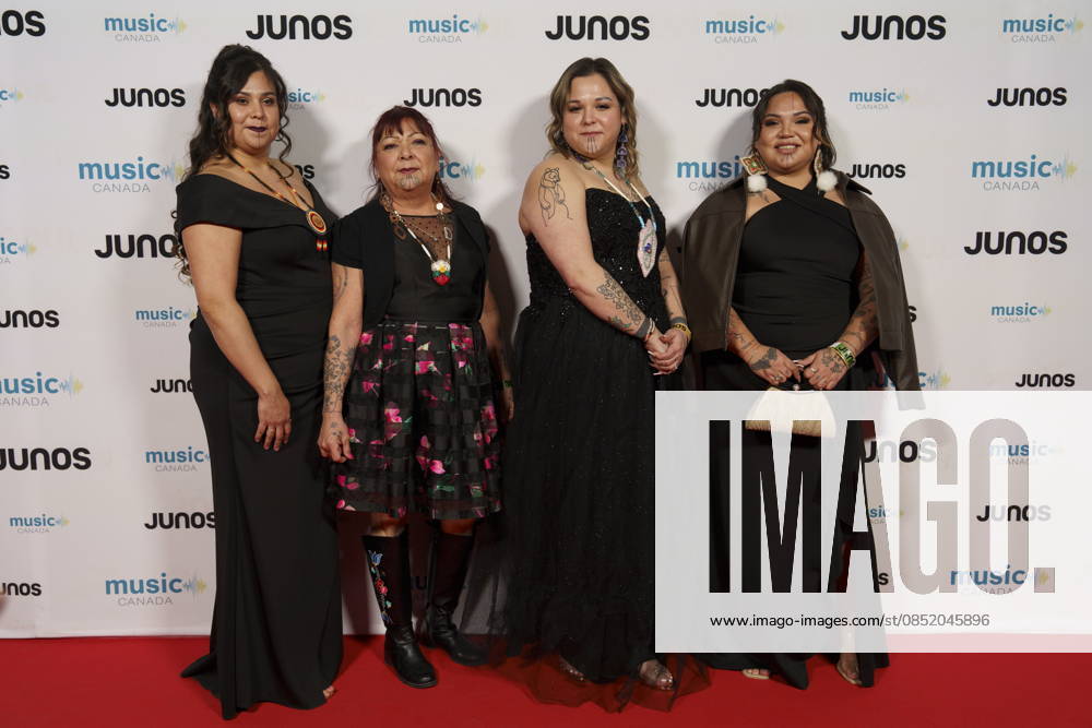 Hamilton, On, CAN: Manitou Mkwa Singers, nominated for Traditional Indigenous Artist or Group of the Year, on the red carpet at the 2026 Juno Awards Gala in Hamilton, Saturday, March 28, 2026. Hamilton CAN - ZUMAc35_ 20260328_zaf_c35_206