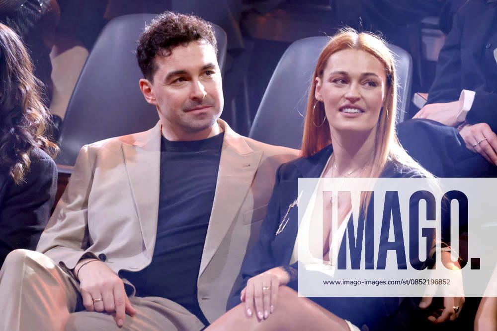 Tänzer Andrzej Cibis und seine Frau, Tänzerin Victoria Kleinfelder-Cibis (mit Babybauch) bei der vierten Tanzshow der 19. Staffel der RTL-Tanzshow Lets Dance im Coloneum. Die beiden erwarten ihr zweites Kind. Köln, 29.03.2026 NRW Deutschland