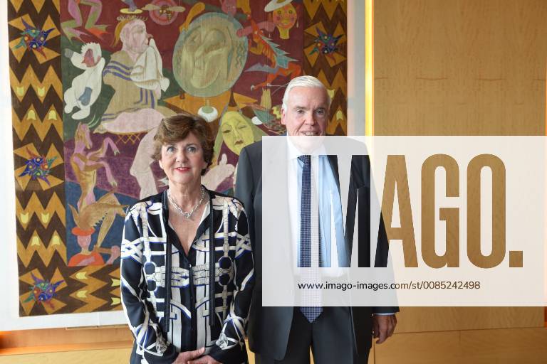 Präsidentin Helga Rabl Stadler, Klaus Michael Kühne, Kühne Stiftung, Pressekonferenz, neuer Hauptsponsor der Salzburger Festspiele, © Manfred Siebinger
