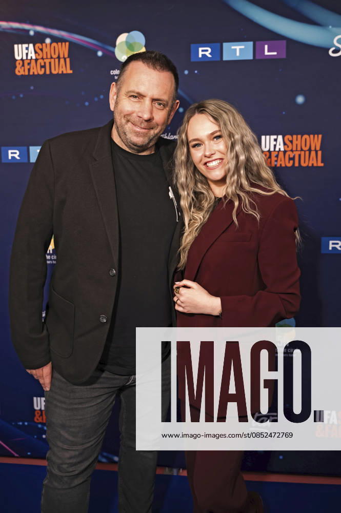 Ikke Hüftgold und Nina Reh bei der Preview der 22. Staffel der Castingshow DSDS 2026 im 25 hours Hotel. Köln