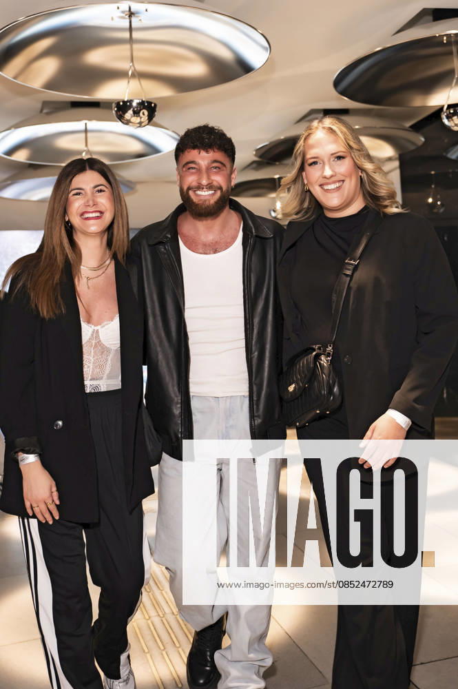 Stephie Stark, Umut Tekin und Josi Meloni bei der Preview der 22. Staffel der Castingshow DSDS 2026 im 25 hours Hotel. Köln