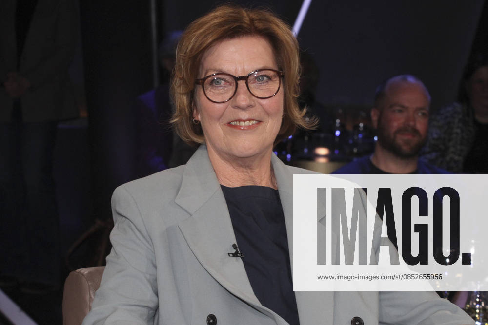 ABB TALKSHOW- Dora Heldt - Baerbel Schmidt deutsche Schriftstellerin. zu Gast in der NDR Talkshow , aus dem NDR 3 Studio am Freitag 03.04.2026 in Hamburg Hamburg Deutschland