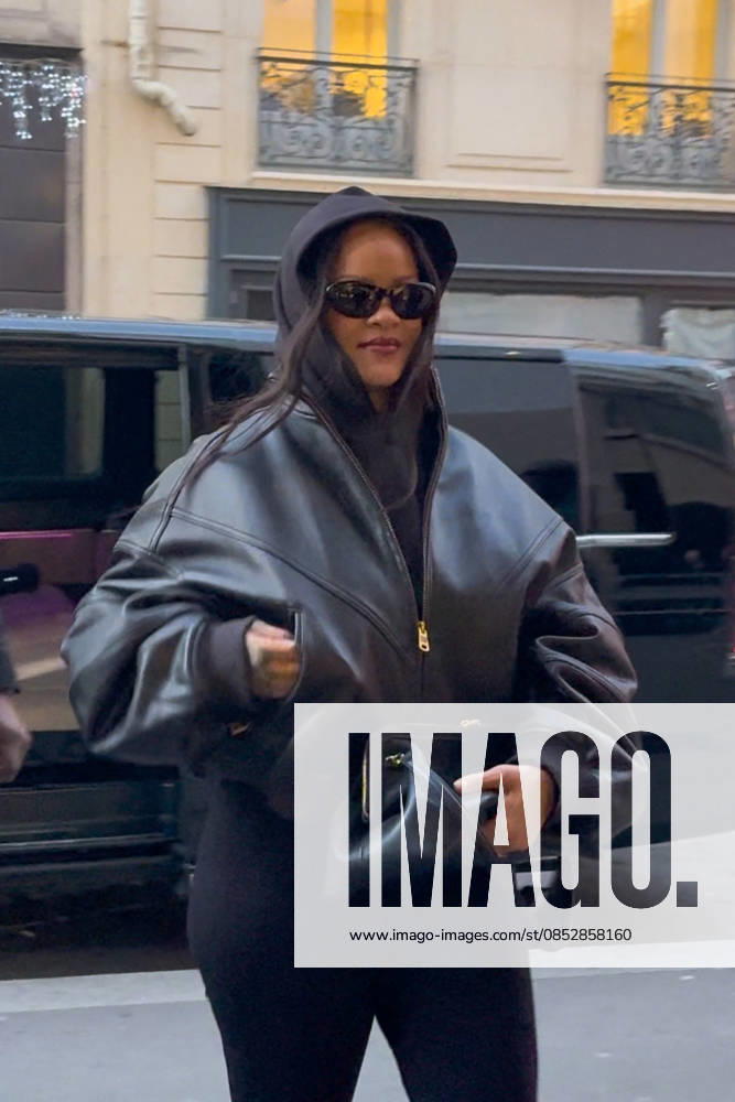 Rihanna went shopping at Galeries Lafayette in Paris on April 6, 2026 Rihanna went shopping at Galeries Lafayette in Paris on April 6, 2026 Paris France