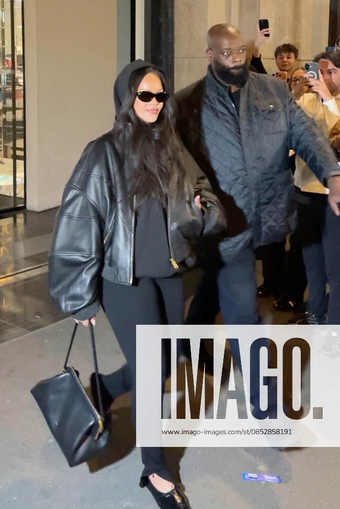 Rihanna went shopping at Galeries Lafayette in Paris on April 6, 2026 Rihanna went shopping at Galeries Lafayette in Paris on April 6, 2026 Paris France