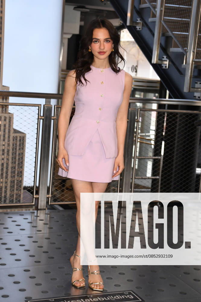 NEW YORK, NY APRIL 7 Mattea Conforti pictured as the cast of Hulus The Testaments to Visit the Empire State Building Ahead of April 8 Premiere on April 7, 2026 in New York City Credit John Fycke AdMedia 454822 2026 04 07 New York New York City