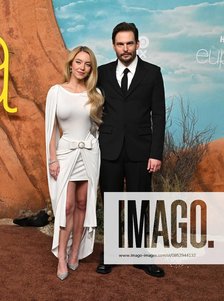 ˜Euphoria S3 Los Angeles Premiere Sydney Sweeney and Sam Levinson arriving to the season 3 Euphoria Los Angeles premiere held at the TCL Chinese Theatre on April 07, 2026 in Hollywood, CA. Hollywood TCL Chinese Theatre California USA