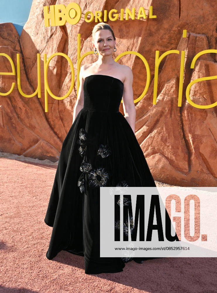 ˜Euphoria S3 Los Angeles Premiere Jennifer Morrison arriving to the season 3 Euphoria Los Angeles premiere held at the TCL Chinese Theatre on April 07, 2026 in Hollywood, CA. Hollywood TCL Chinese Theatre California USA