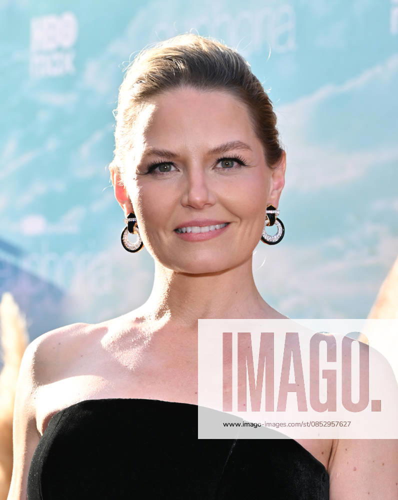 ˜Euphoria S3 Los Angeles Premiere Jennifer Morrison arriving to the season 3 Euphoria Los Angeles premiere held at the TCL Chinese Theatre on April 07, 2026 in Hollywood, CA. Hollywood TCL Chinese Theatre California USA