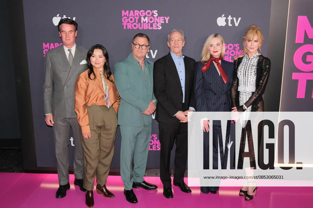 Zack Van Amburg, Thaddea Graham, Nick Offerman, David E. Kelley, Elle Fanning and Nicole Kidman at Apple s Margo s Got Money Troubles premiere at Regal Union Square on April 08, 2026 in New York City.. Credit: Chris Gonzalez USA - ZUMAa123 20260408_zaa_a123_347