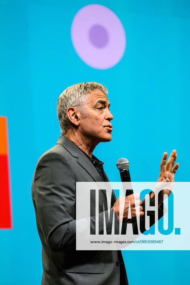 News - Incontro con George Clooney in Dialoghi sul Talento George Clooney will be a guest at Dialogues on Talent in Cuneo. during Incontro con George Clooney in Dialoghi sul Talento , News in CUNEO , Italy, April 08 2026 CUNEO PALAZZETTO DELLO SPORT Italy
