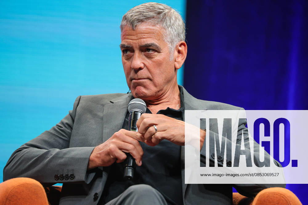 News - Incontro con George Clooney in Dialoghi sul Talento George Clooney will be a guest at Dialogues on Talent in Cuneo. during Incontro con George Clooney in Dialoghi sul Talento , News in CUNEO , Italy, April 08 2026 CUNEO PALAZZETTO DELLO SPORT Italy