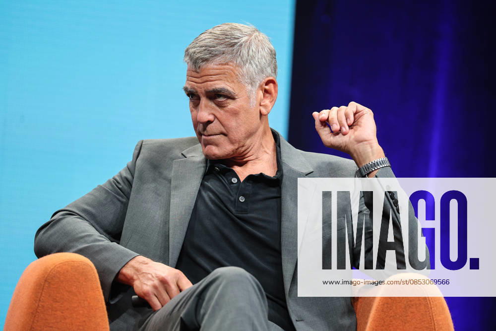 News - Incontro con George Clooney in Dialoghi sul Talento George Clooney will be a guest at Dialogues on Talent in Cuneo. during Incontro con George Clooney in Dialoghi sul Talento , News in CUNEO , Italy, April 08 2026 CUNEO PALAZZETTO DELLO SPORT Italy