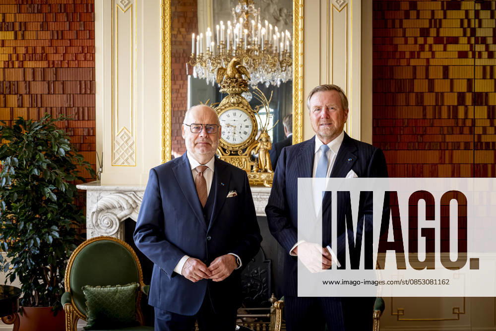 HtB King Willem-Alexander during a meetiing with President Alar Karis of Estonia at palace Huis ten Bosch in The Hague. Â