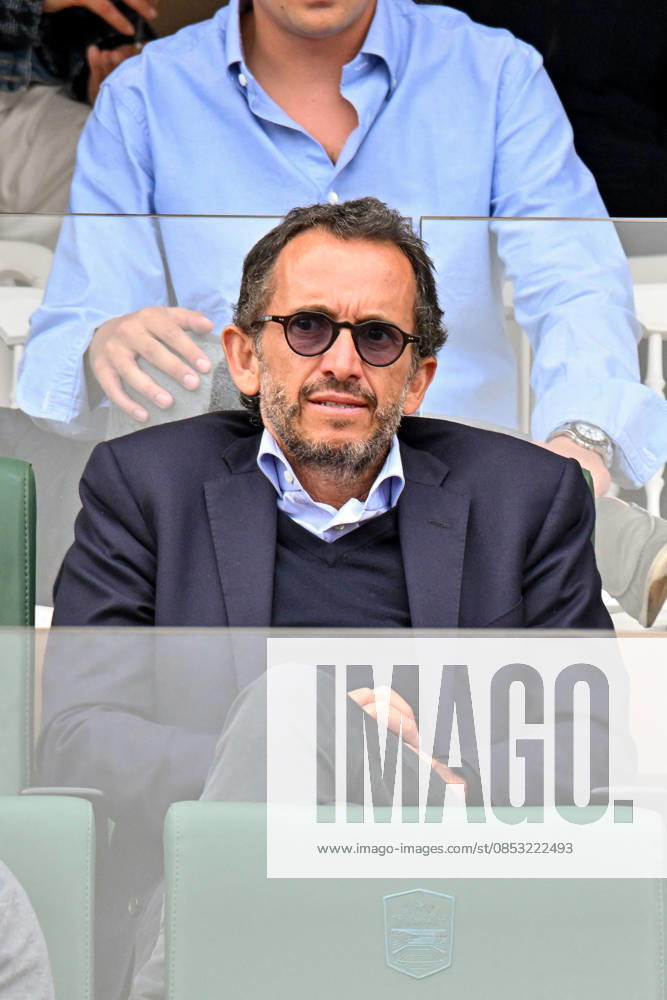 Alexandre Bompard President of Carrefour during the sixth day of the Rolex Monte Carlo Masters at the Monte Carlo Country Club in Monaco, on April 10, 2026 Bruno Bebert Bestimage Celebs attending the sixth day of the Rolex Monte Carlo Masters at the Monte Carlo Country Club in Monaco, on April 10, 2026 Bruno Bebert Bestimage Celebs attending the sixth day of the Rolex Monte Carlo Masters at the Monte Carlo Country Club in Monaco, on April 10, 2026 Monte Carlo Monaco
