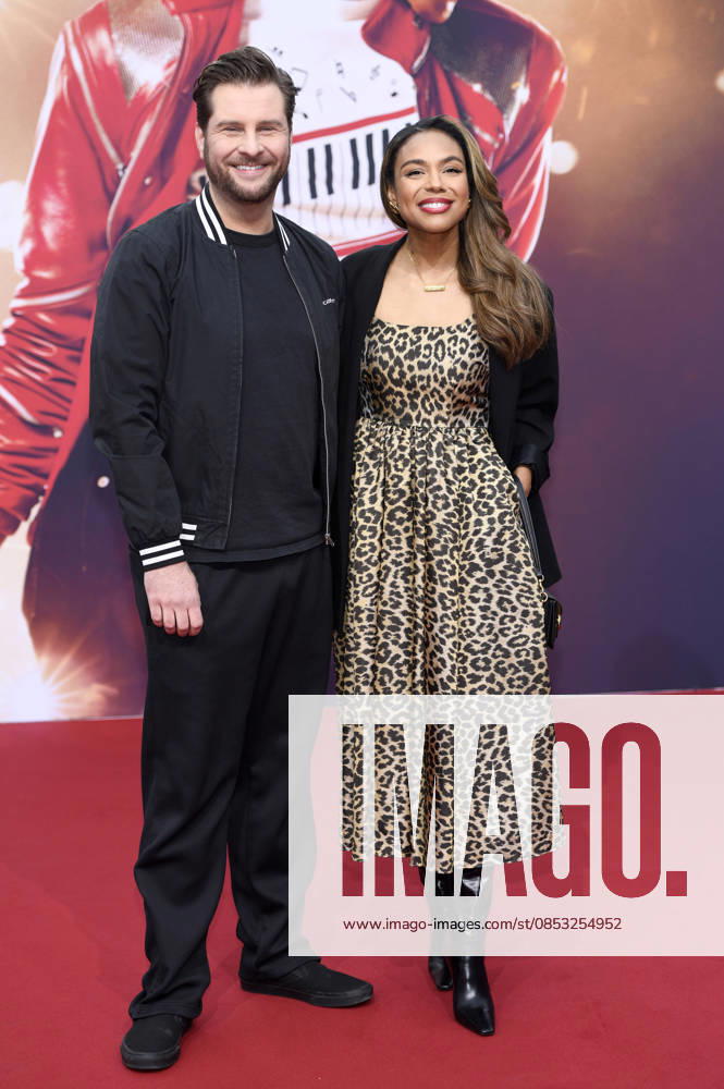 Maurice Gajda und Alexandra Maurer bei der Premiere des Kinofilms Michael in der Uber Eats Music Hall. Berlin