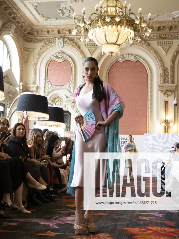 MADRID, SPAIN - APRIL 11: A model showcases a creation by MANUELA MASAGO during the Pasarela Espao±ola LimeLife at Casino Gran Via on April 11, 2026 in Madrid, Spain. Madrid Spain - ZUMAh199 20260411_zip_h199_012