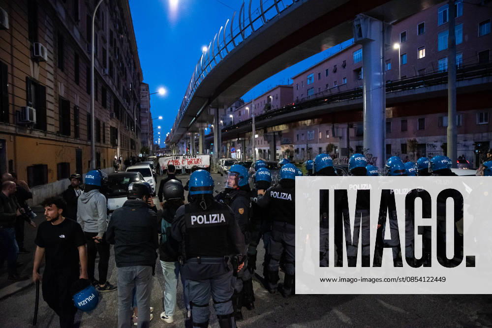 **NO WEB OR NEWSPAPERS ONLY FOR ITALY** Anarchists Demonstration in Rome