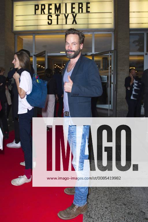 Wanja Mues bei der Premiere des Kinofilms Styx im Kino International. Berlin