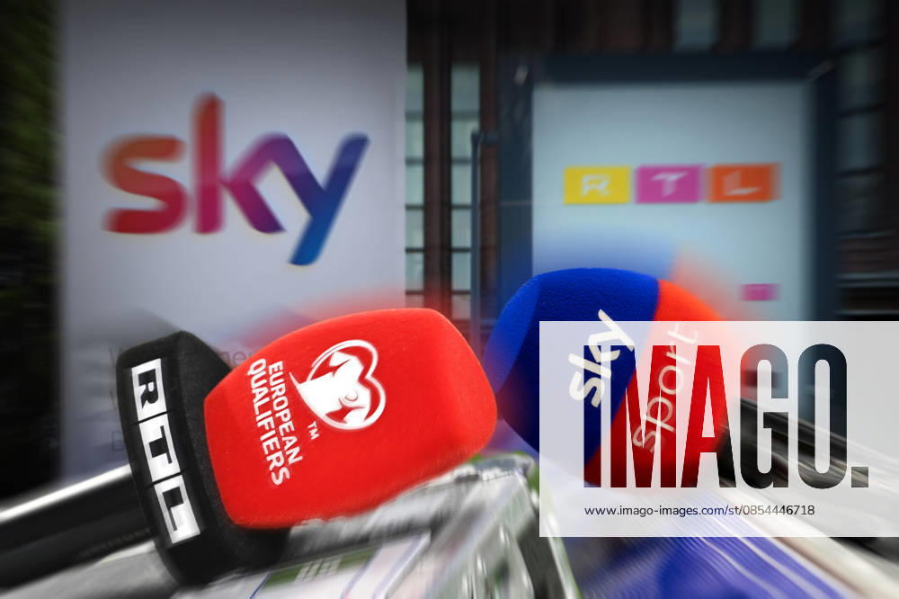 ACHTUNG FOTOMONTAGE: Nach Uebernahme RTL kauft Sky. Mikrofone von RTL und skySport. Konzernzentrale von RTL in Deutschland an der Koelner Messe und das sky Logo in Unterfoehring.