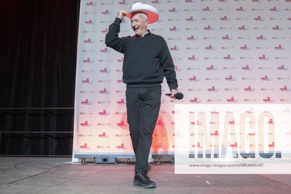 Anthony Daniels speaks onstage during a panel at Calgary Expo 2026 at Stampede Park in Calgary, Alberta, Canada, April 2026. Calgary CANADA - ZUMAr123 20260424_zap_r123_006