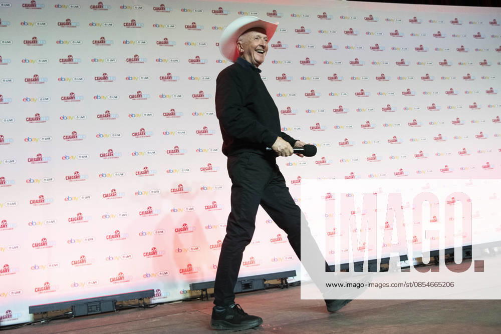 Anthony Daniels speaks onstage during a panel at Calgary Expo 2026 at Stampede Park in Calgary, Alberta, Canada, April 2026. Calgary CANADA - ZUMAr123 20260424_zap_r123_014