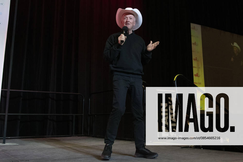 Anthony Daniels speaks onstage during a panel at Calgary Expo 2026 at Stampede Park in Calgary, Alberta, Canada, April 2026. Calgary CANADA - ZUMAr123 20260424_zap_r123_011
