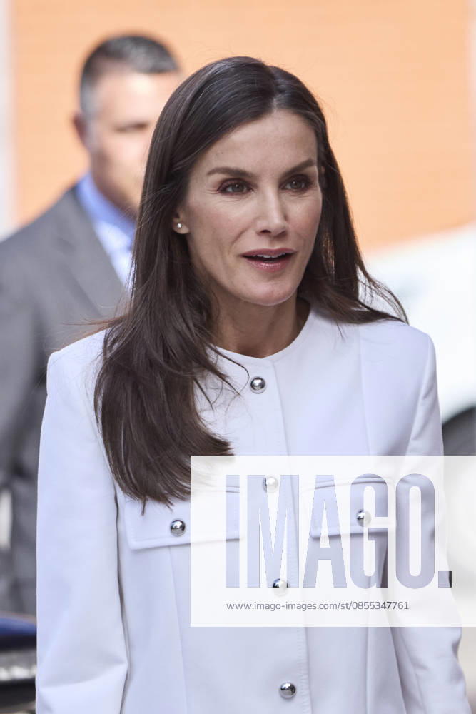 QUEEN LETIZIA of Spain attends a meeting with a representative group of Roma women Madrid Spain - ZUMAc260 20260430_zep_c260_023