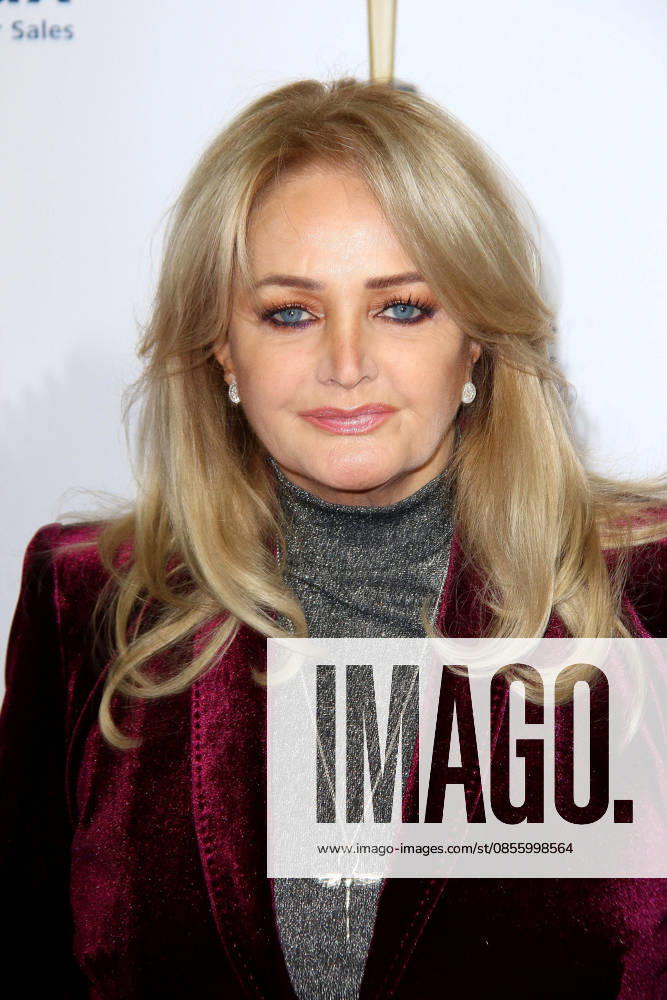 Bonnie Tyler bei der Verleihung Goldene Bild der Frau am 7.11.2018 in Hamburg Sorge um Bonnie Tyler - nach ihrer Notopeartion liegt die 74jaehrige Saengerin im kuenstlichen Koma