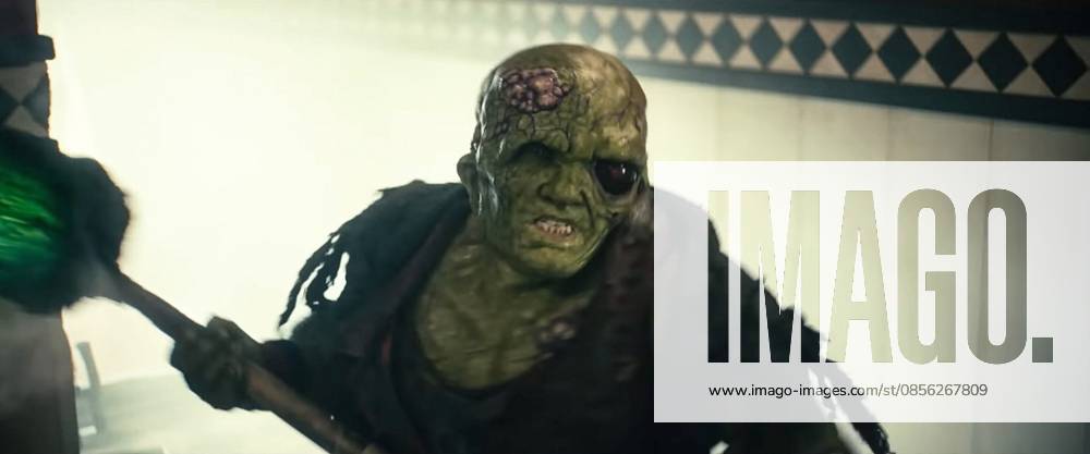 THE TOXIC AVENGER, Peter Dinklage, 2023. Cineverse Entertainment Courtesy Everett CollectionMCDTOAV EC022 PUBLICATIONXNOTxINxCANxCHNxFRAxITAxJPNxNORxPOLxRUSxESPxUKxUSA