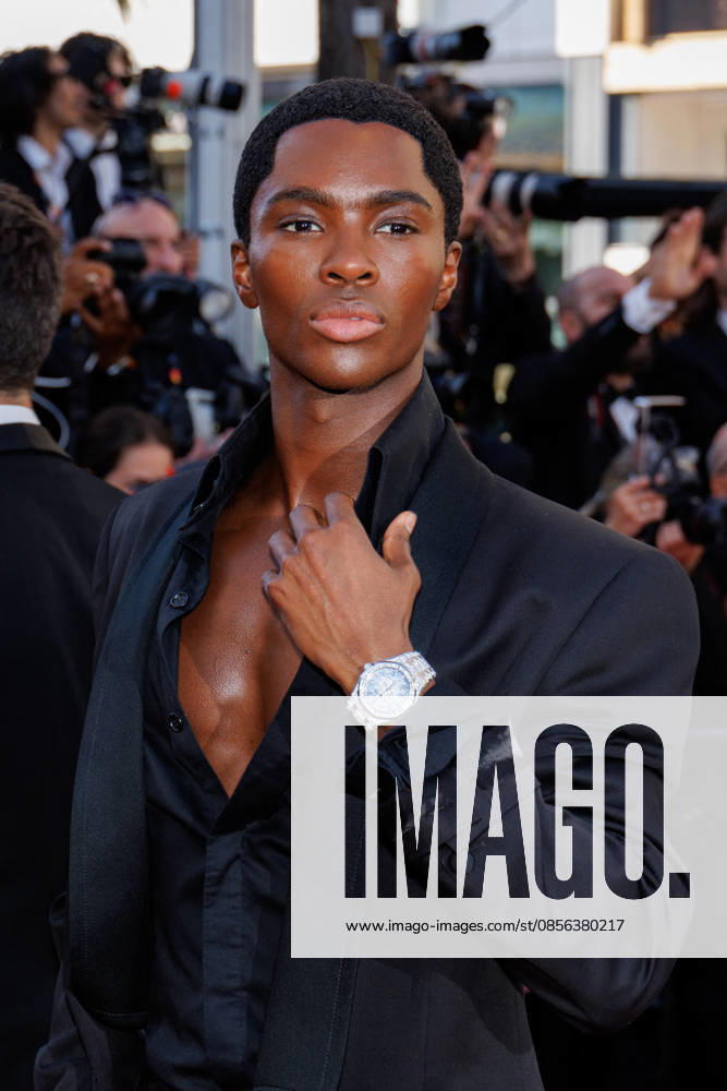 Alton Mason Montée des marches du film La vénus électrique pour la cérémonie douverture du 79ème Festival International du Film de Cannes, le 12 mai 2026 Jacovides Moreau Bestimage Red carpet for The electric kiss during the 79th Cannes International Film Festival Opening ceremony on May 12, 2026 Cannes France