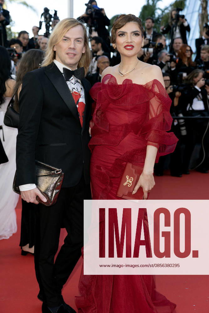 Christophe Guillarmé et Blanca Blanco Montée des marches du film La vénus électrique pour la cérémonie douverture du 79ème Festival International du Film de Cannes, le 12 mai 2026 Olivier Borde Bestimage Red carpet for The electric kiss during the 79th Cannes International Film Festival Opening ceremony on May 12, 2026 Cannes France