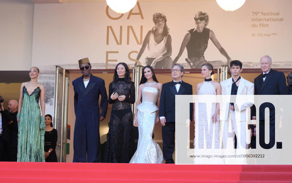 Electric Kiss Premiere at 79th Festival de Cannes - Cannes, France CANNES, FRANCE. May 12, 2026: Ruth Negga, Isaach de Bankole, Chloe Zhao, Demi Moore, Park Chan-Wook, Laura Wandel, Diego Cespedes, Paul Laverty & Stellan Skarsgard at the Grand Opening and premiere for The Electric Kiss at the 79th Festival de Cannes. Picture: Paul Smith Featureflash Cannes France