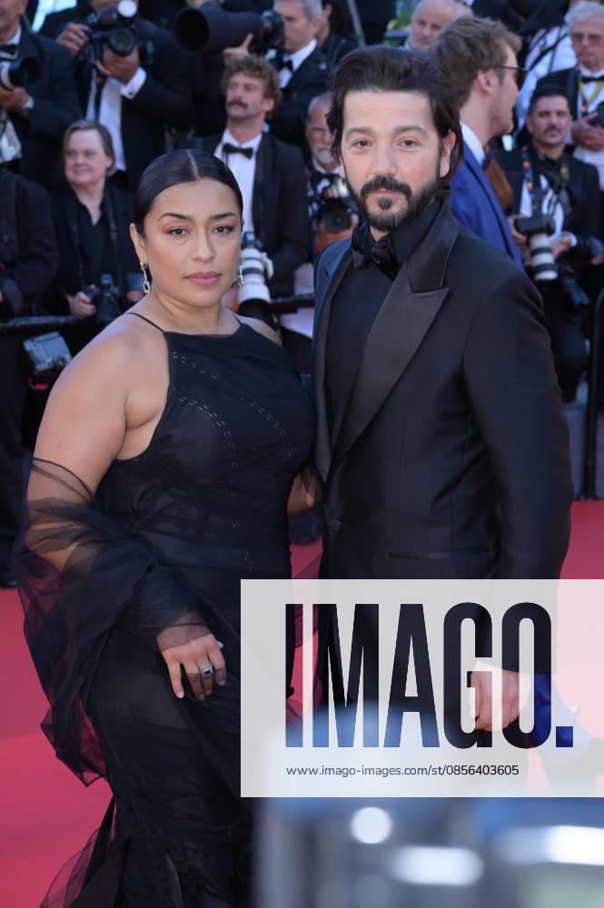 Electric Kiss Premiere at 79th Festival de Cannes - Cannes, France CANNES, FRANCE. May 12, 2026: Diego Luna & Adriana Paz at the Grand Opening and premiere for The Electric Kiss at the 79th Festival de Cannes. CAP GOL GOL Cannes Provence-Alpes-Côte d Azur France