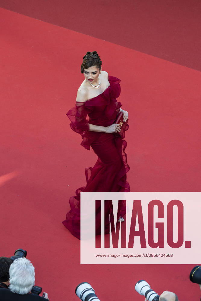 Blanca Blanco Montée des marches du film La vénus électrique pour la cérémonie douverture du 79ème Festival International du Film de Cannes, le 12 mai 2026 Camilla Canalini Bestimage Red carpet for The electric kiss during the 79th Cannes International Film Festival Opening ceremony on May 12, 2026 Cannes France